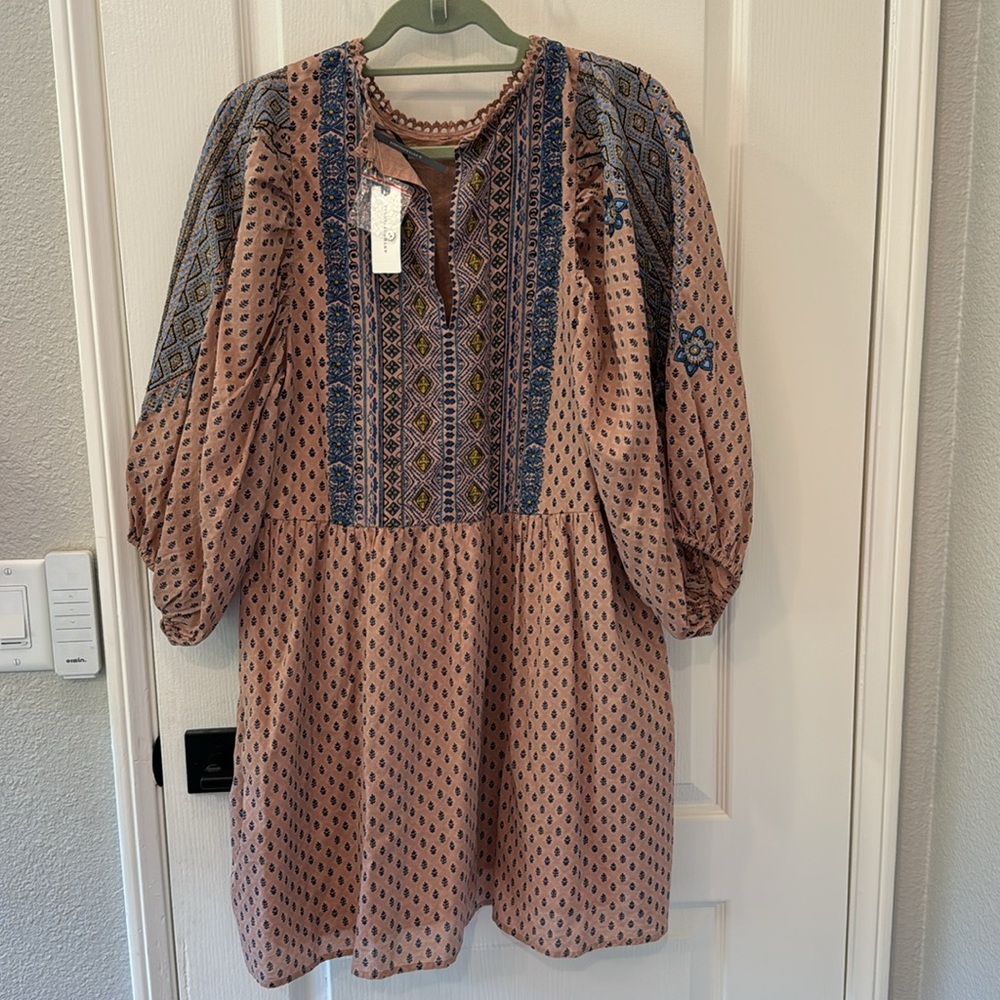Brand new Anthropologie Embroidered Pattern Peach Mini Dress - Picture 11 of 13